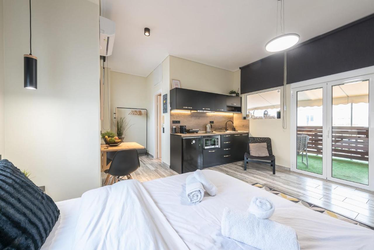 Апартаменти Petralona Stylish Penthouse Афіни Екстер'єр фото