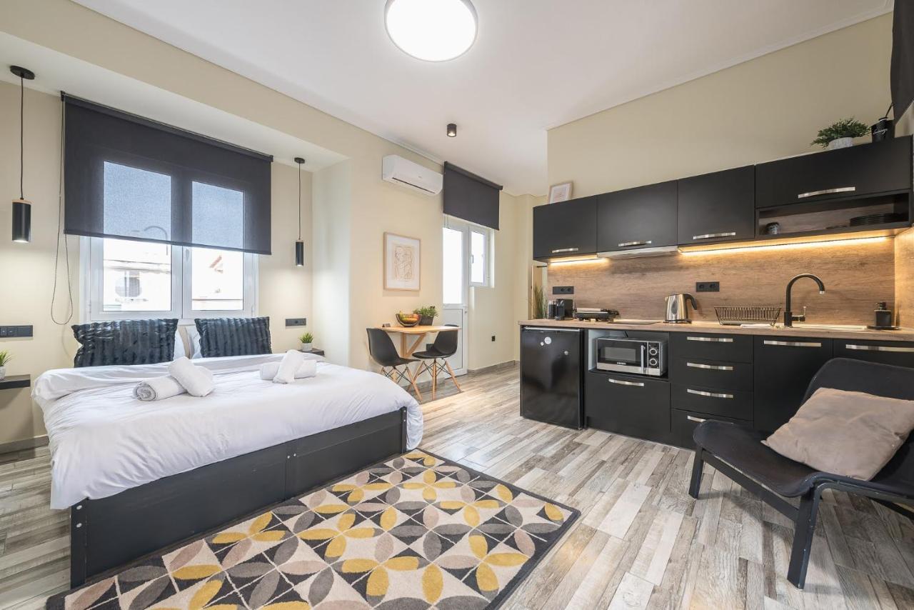 Апартаменти Petralona Stylish Penthouse Афіни Екстер'єр фото