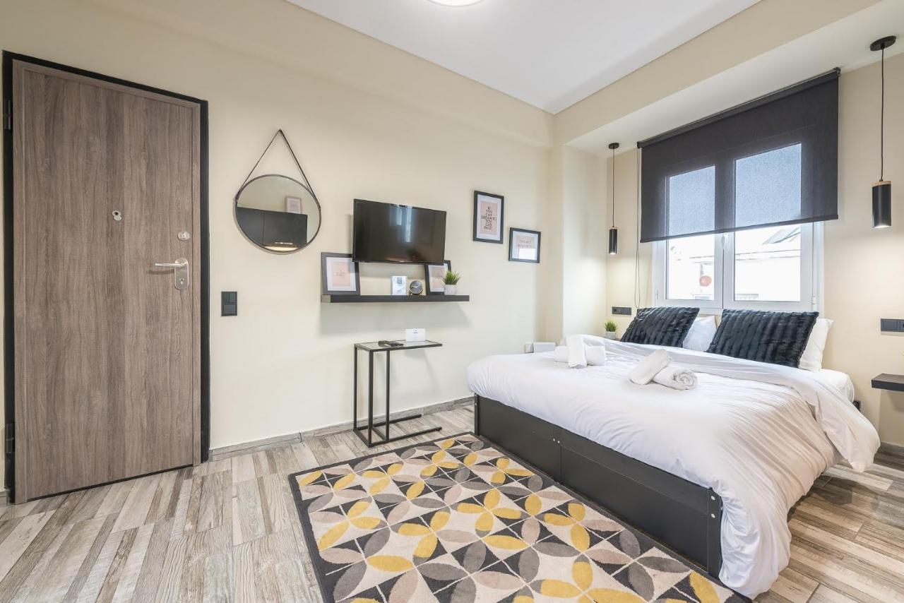 Апартаменти Petralona Stylish Penthouse Афіни Екстер'єр фото